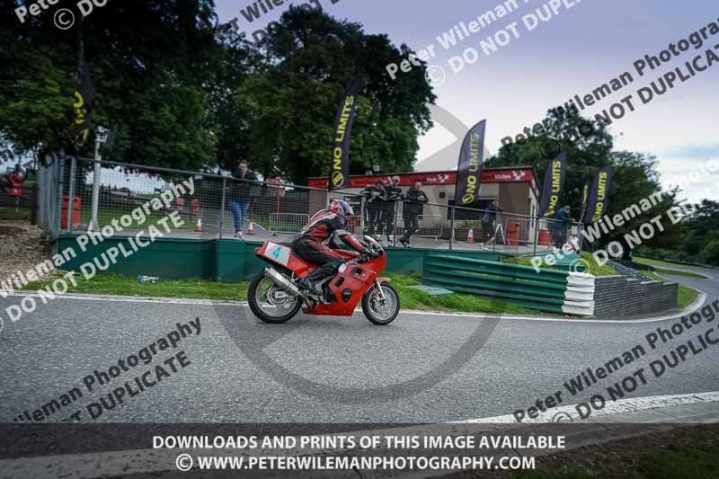 cadwell no limits trackday;cadwell park;cadwell park photographs;cadwell trackday photographs;enduro digital images;event digital images;eventdigitalimages;no limits trackdays;peter wileman photography;racing digital images;trackday digital images;trackday photos